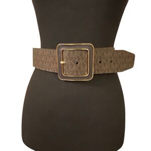 Michael Kors Women’s Wide Belt with Gold Toned Harware